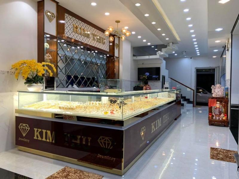 Tiệm vàng Kim Thu sở hữu nhiều nữ trang đa dạng mẫu mã